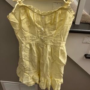 Yellow dress size from Cider size  M. From smoke free home.